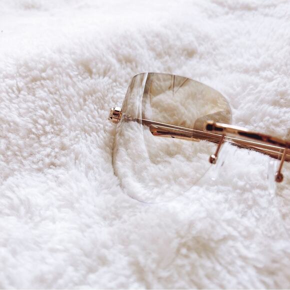 Ophelia Clear Floral Chic Sunglasses - Picture 2 of 10